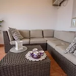 Marina-4 By Interhome Lägenhet