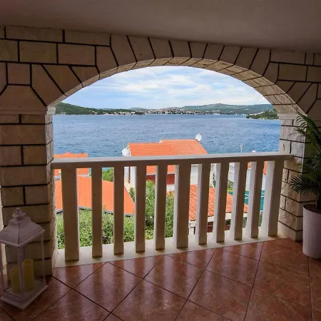 Marina-4 By Interhome Apartmán Ražanj