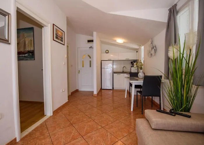 Marina-4 By Interhome