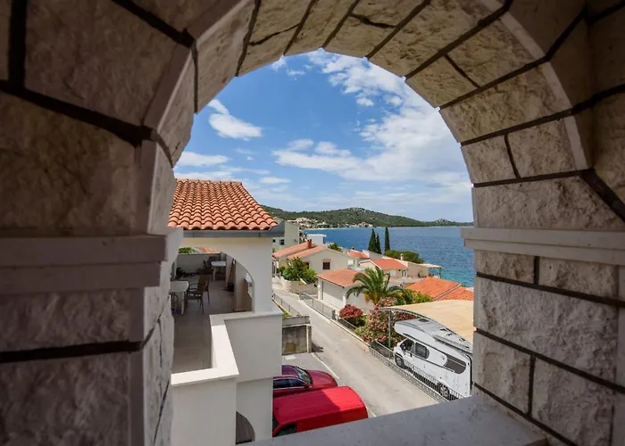 Apartamento Marina-4 By Interhome