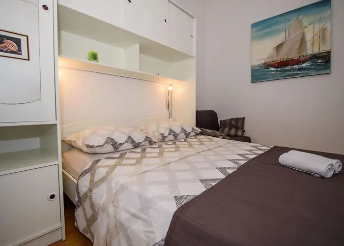 Apartamento Marina-4 By Interhome