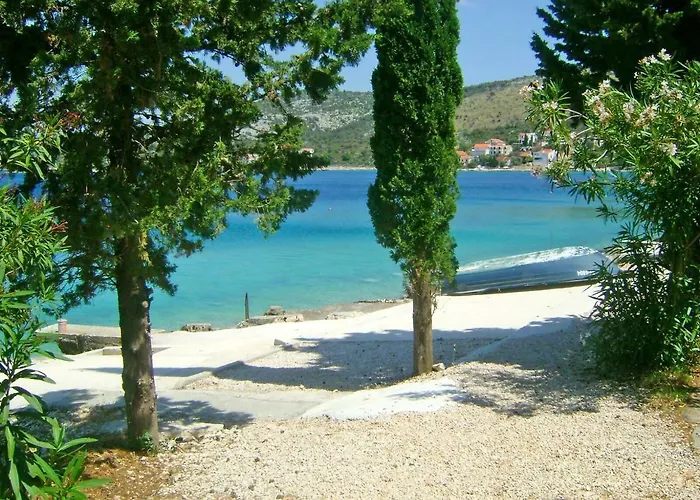 Marina-4 By Interhome *