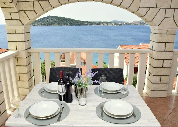 Apartamento Marina-4 By Interhome